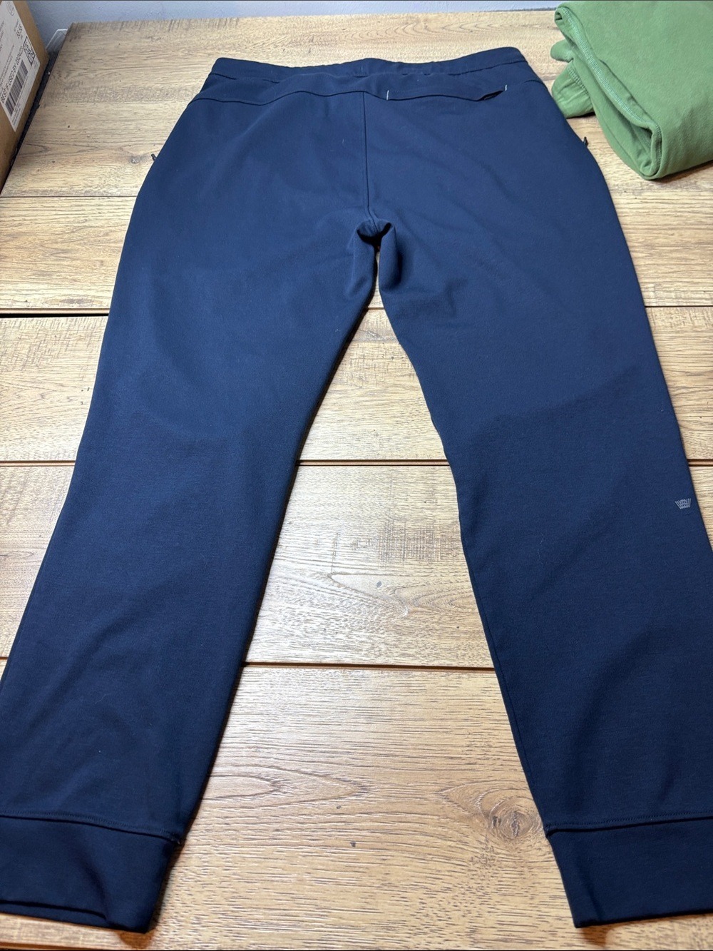 Men’s Bundle of 2 Mack Weldon Ace Performance Joggers Size XL Green and Navy - Picture 12 of 14